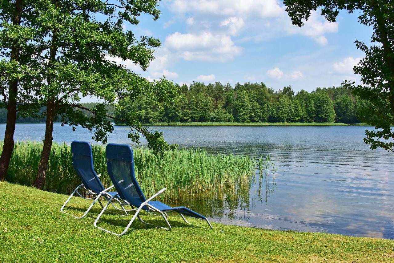 Meku Slenis Pension Degučiai Buitenkant foto