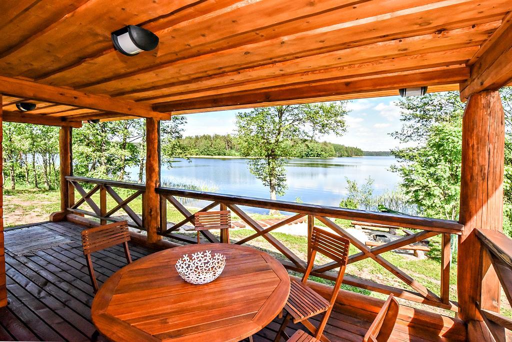 Meku Slenis Pension Degučiai Buitenkant foto